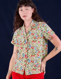 Online Off-White Strawberry Pantry Button-Up Pantry Button-Ups