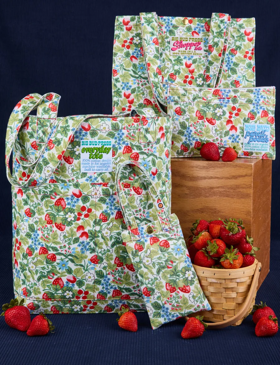 Hot Strawberry Blossom Bags Big Totes