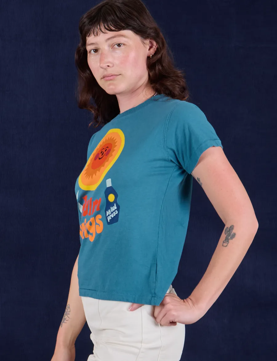 Hot Tourist Tee - Graphic Tees|Organic Tees